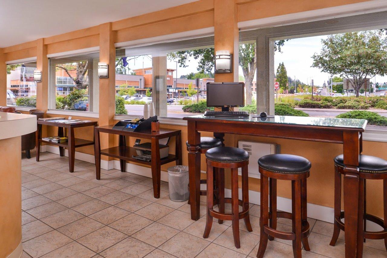 Campus Inn & Suites Eugene Downtown Εξωτερικό φωτογραφία