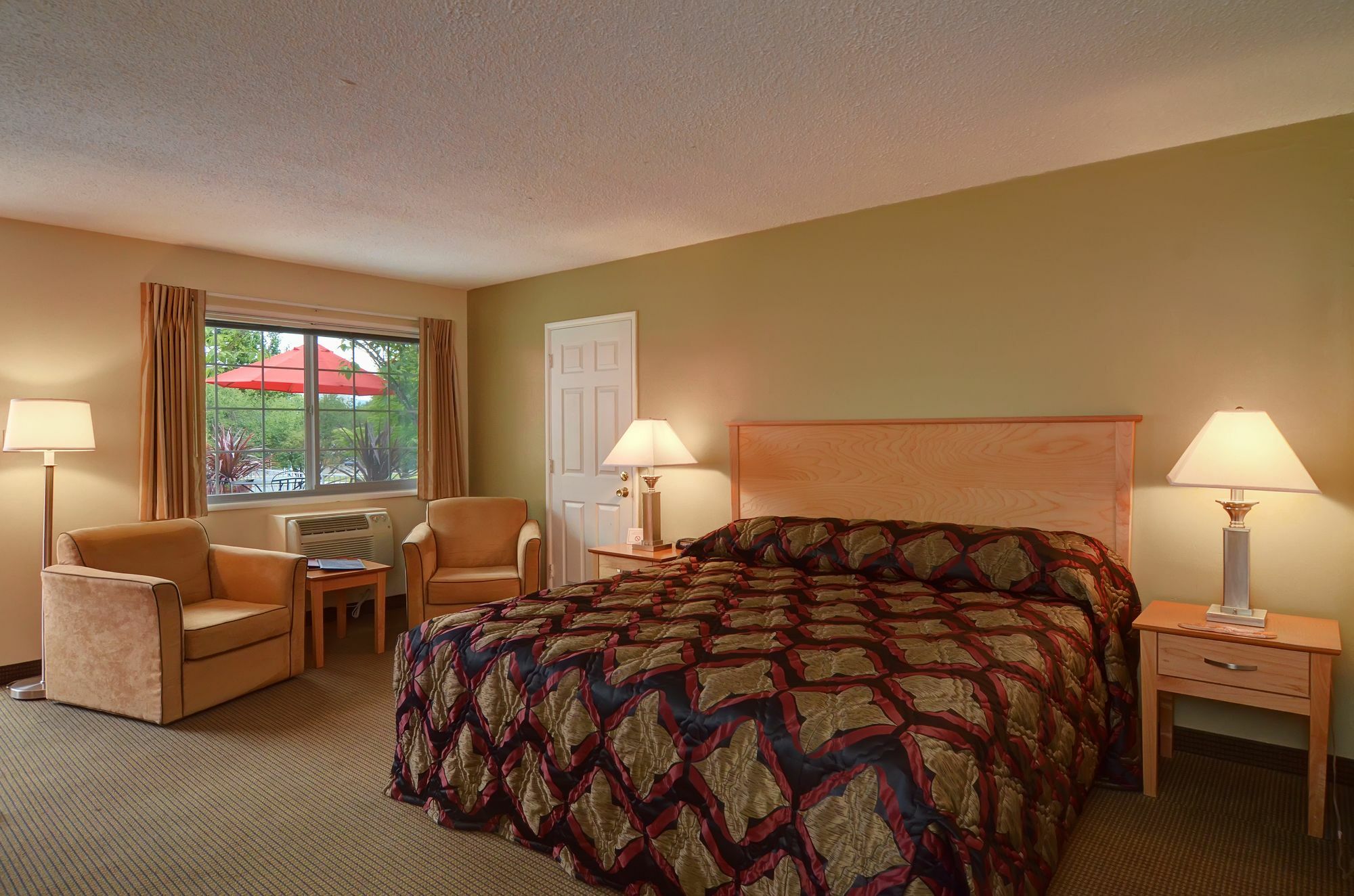 Campus Inn & Suites Eugene Downtown Δωμάτιο φωτογραφία
